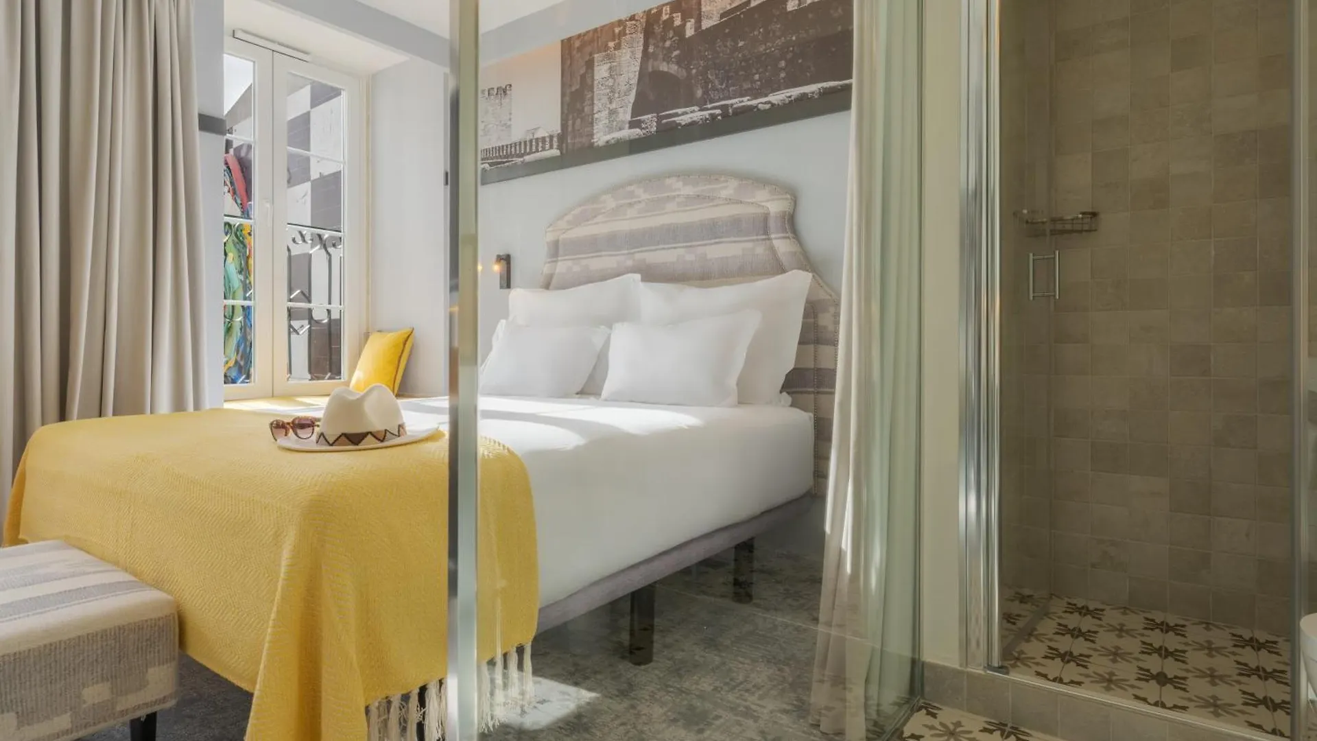 **** Hotel Pousada Alfama Lisbon Portugal